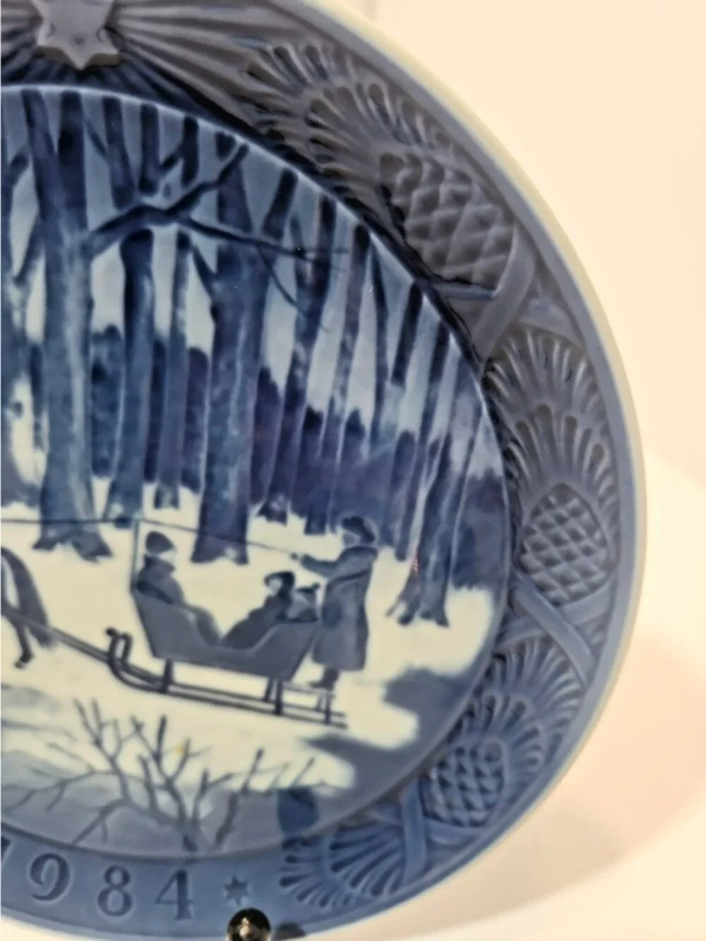 Vtg 1984 Royal Copenhagen Jingle Bells Collector Plate Denmark Blue White